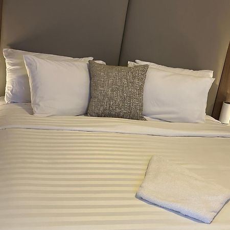 Guided Hospitality - Luxury Accommodations Λάγος Εξωτερικό φωτογραφία