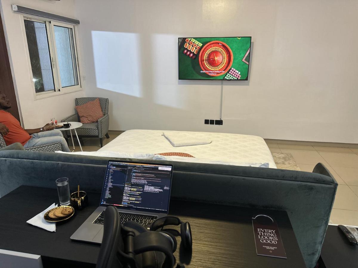Guided Hospitality - Luxury Accommodations Λάγος Εξωτερικό φωτογραφία