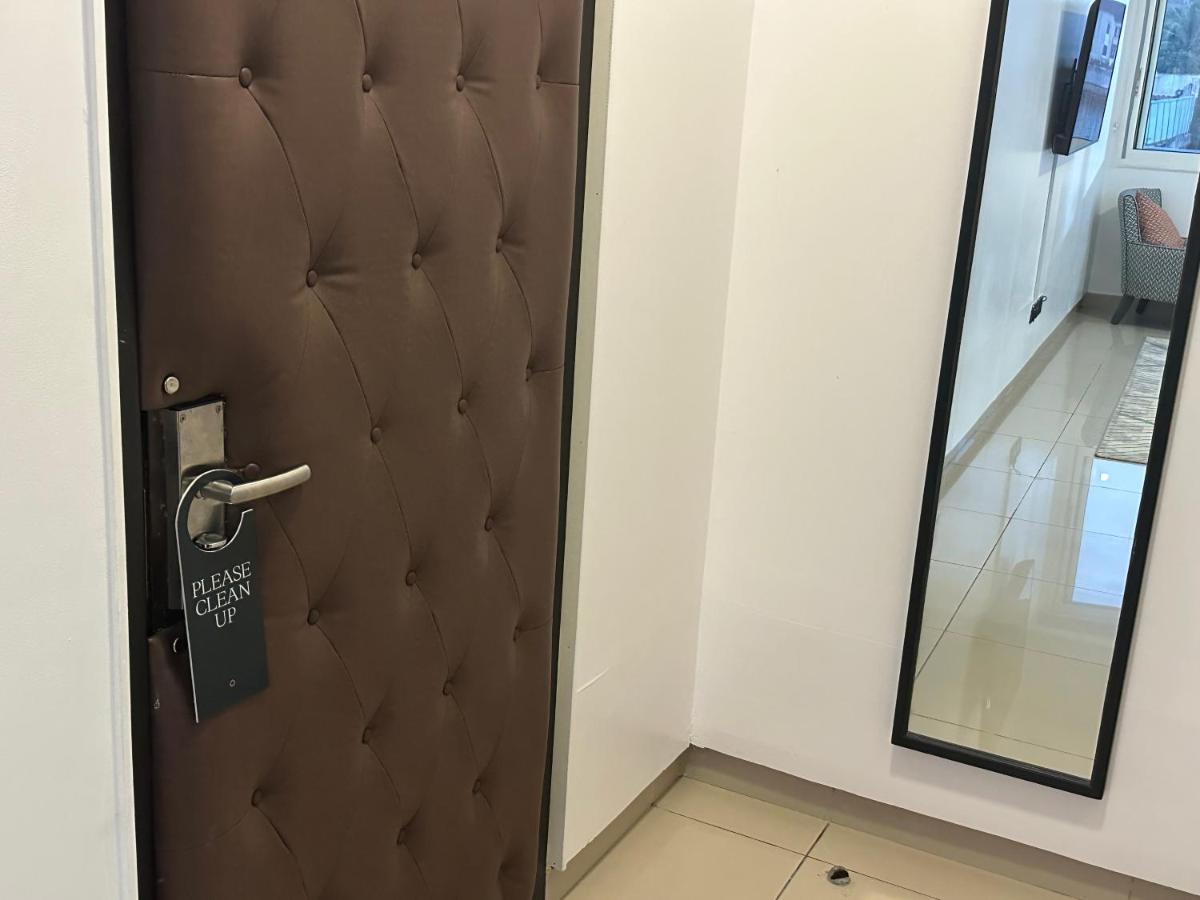 Guided Hospitality - Luxury Accommodations Λάγος Εξωτερικό φωτογραφία